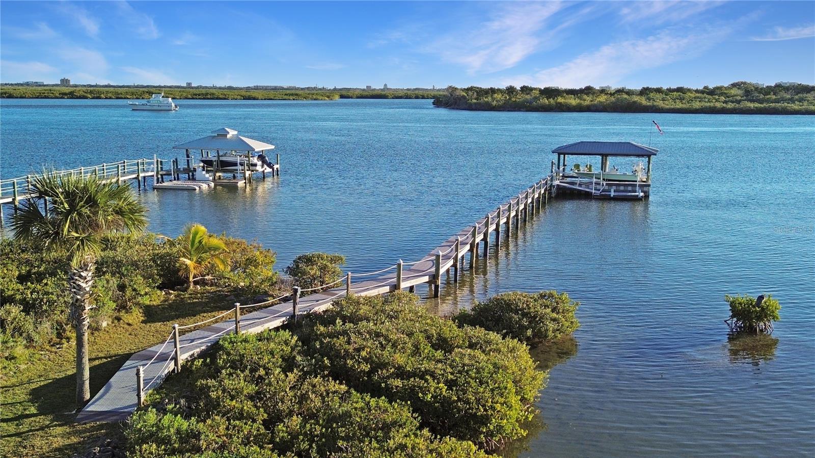 Image 58 of 60 For 425 Riverside Drive