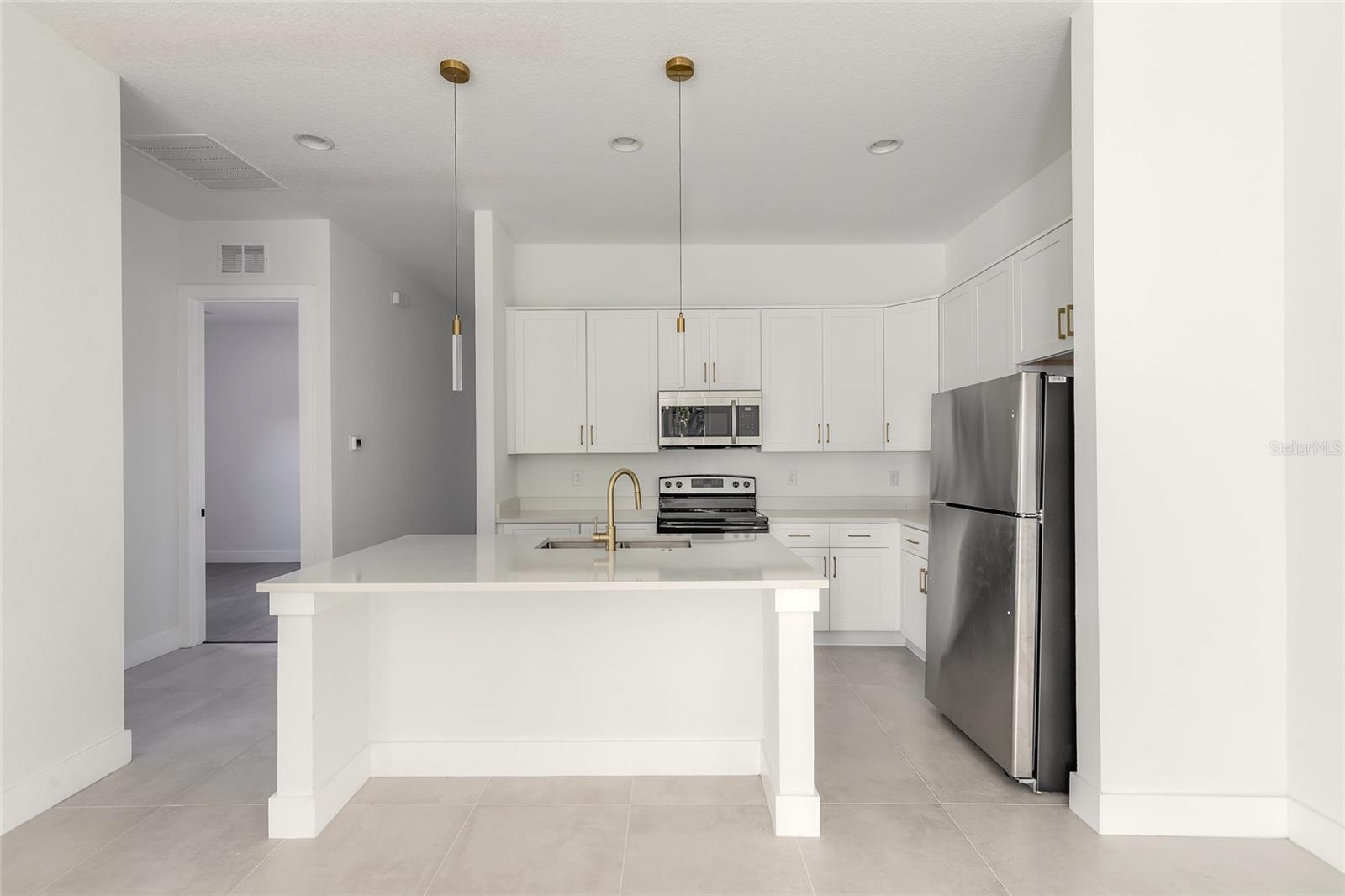 Image 48 of 62 For 618 Duss Street 1