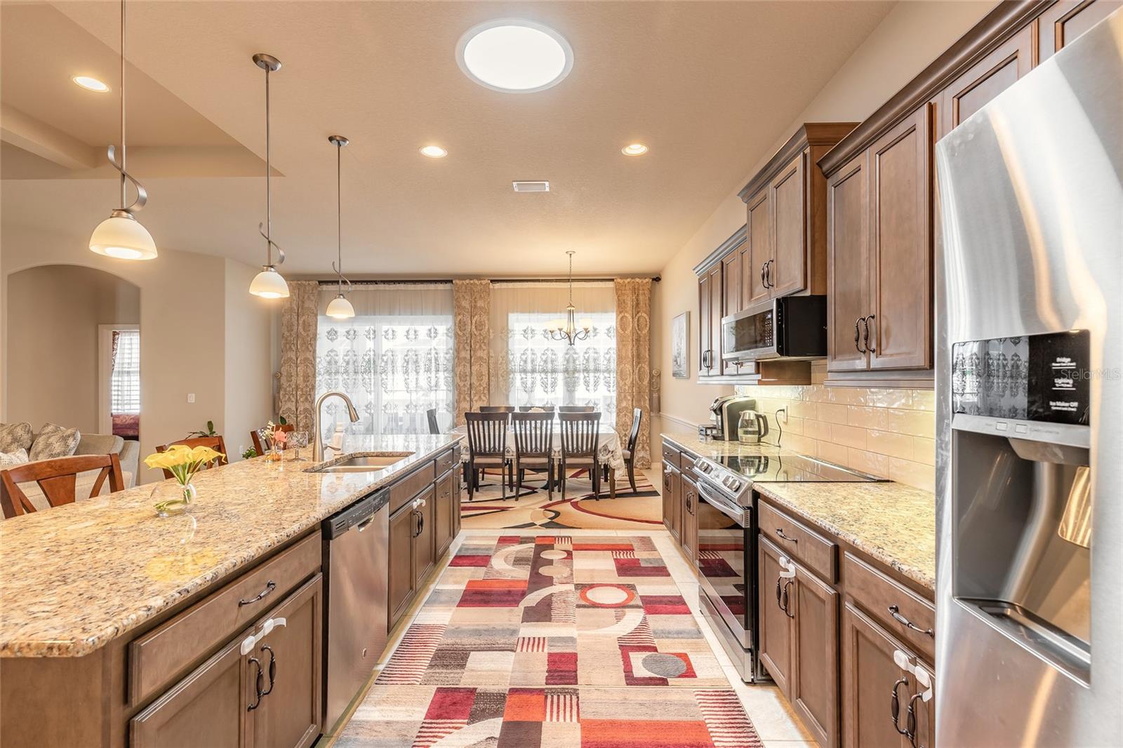 Image 20 of 56 For 527 Luna Bella Lane