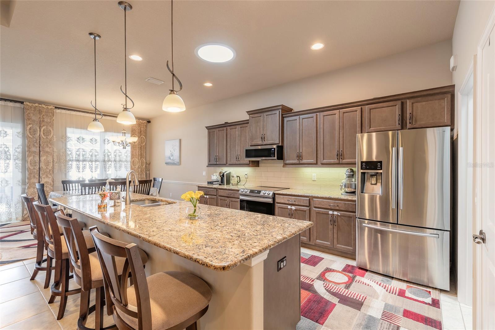 Image 21 of 56 For 527 Luna Bella Lane