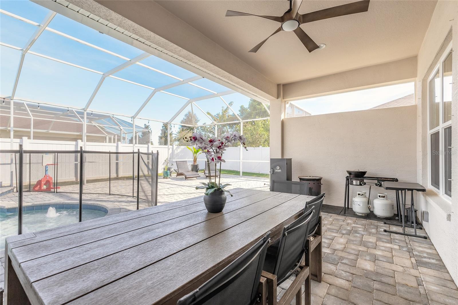 Image 44 of 56 For 527 Luna Bella Lane