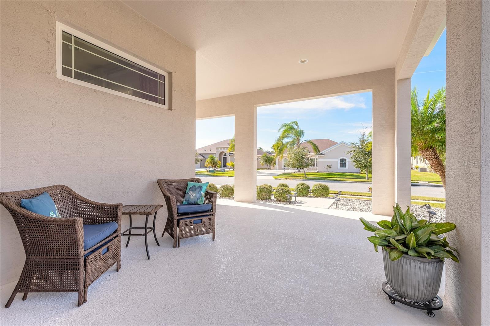 Image 6 of 56 For 527 Luna Bella Lane