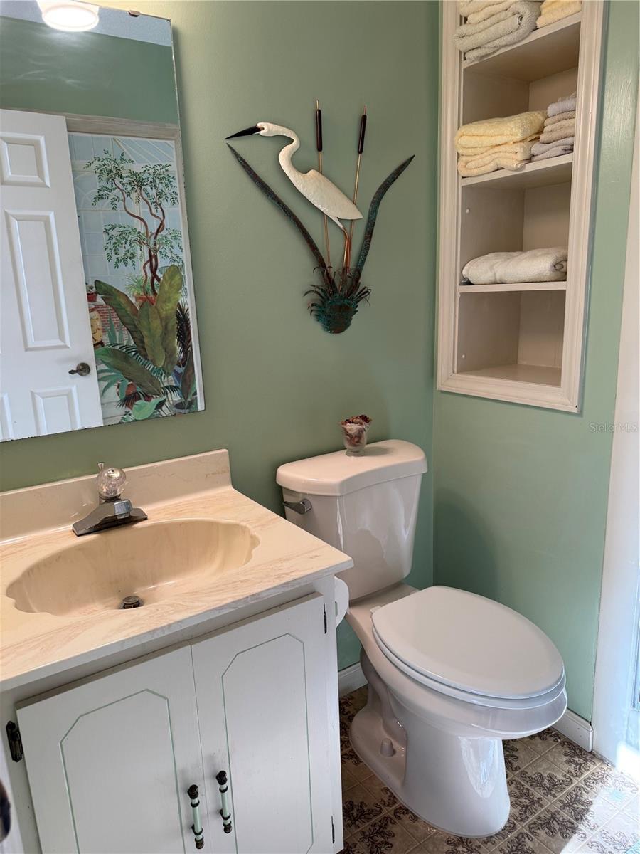 Image 8 of 19 For 1924 Riverside Drive