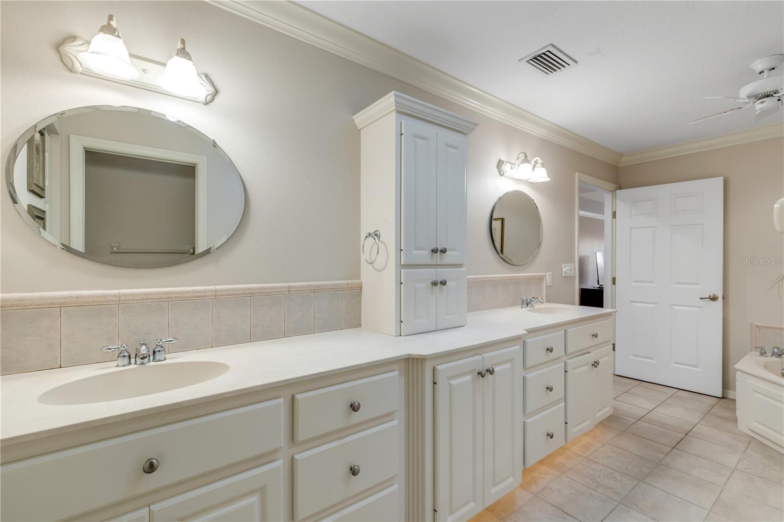 Image 32 of 78 For 1098 Red Maple Way