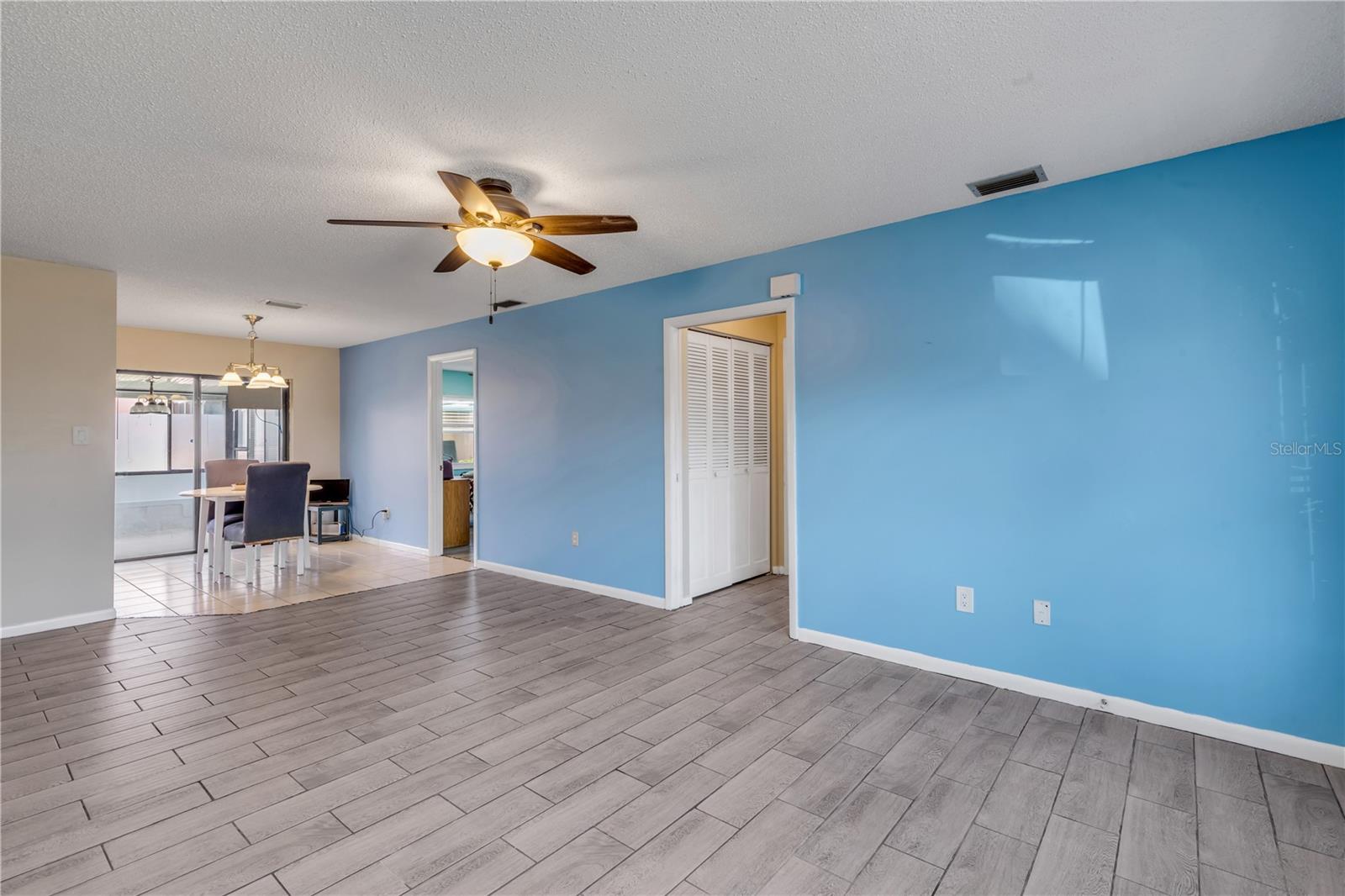 Image 15 of 71 For 26 Laughing Gull Lane