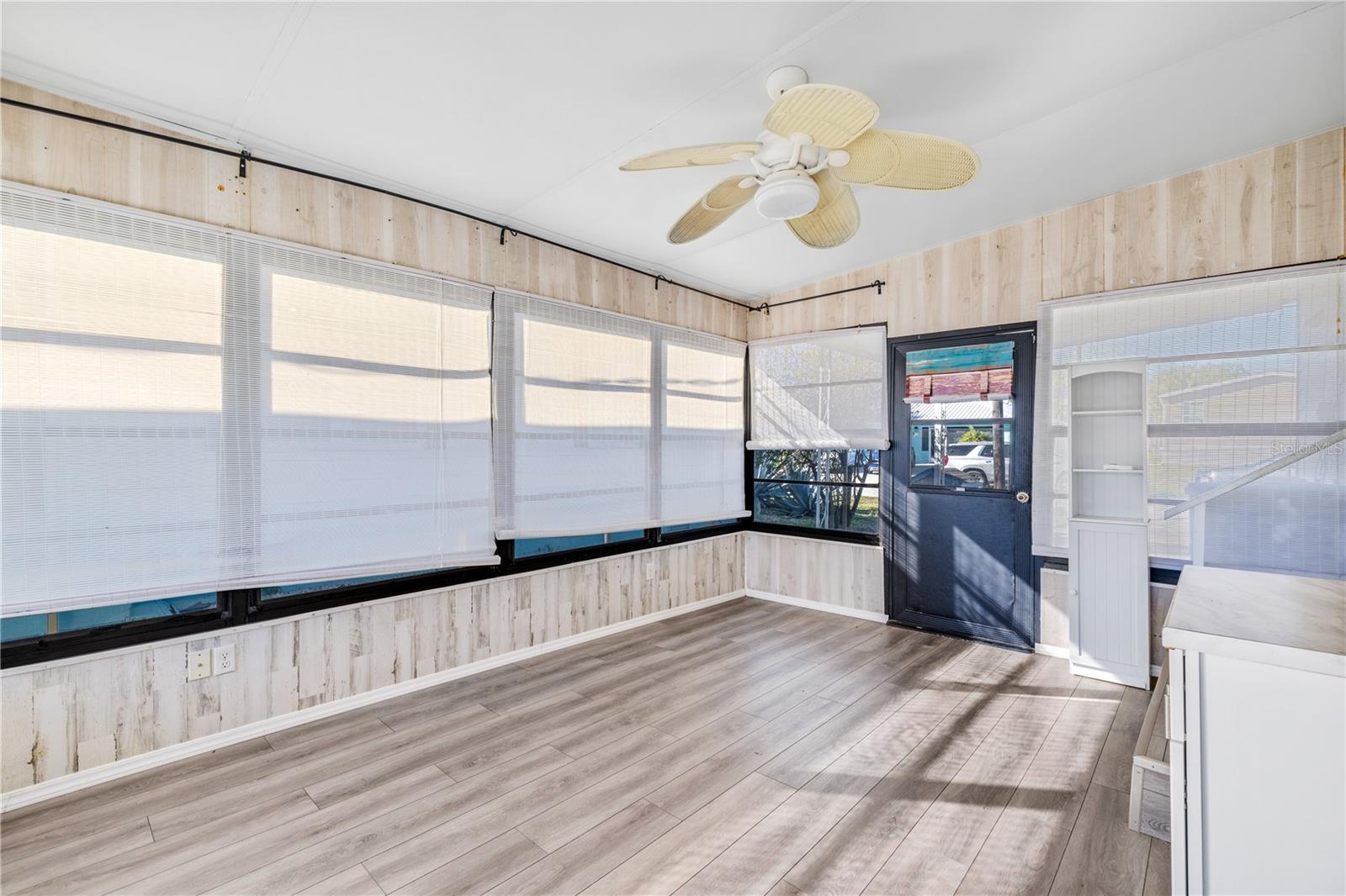 Image 22 of 31 For 116 Lewis Street