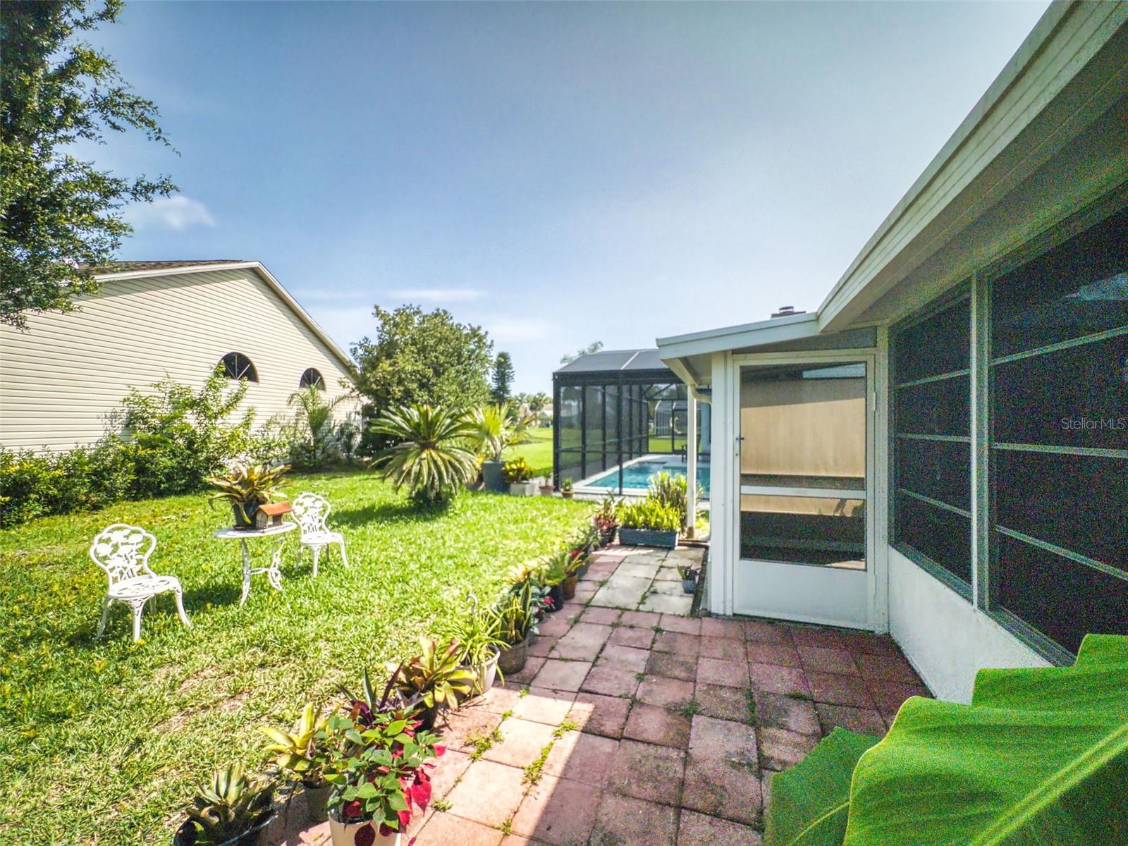 Image 43 of 60 For 686 Middlebury Loop