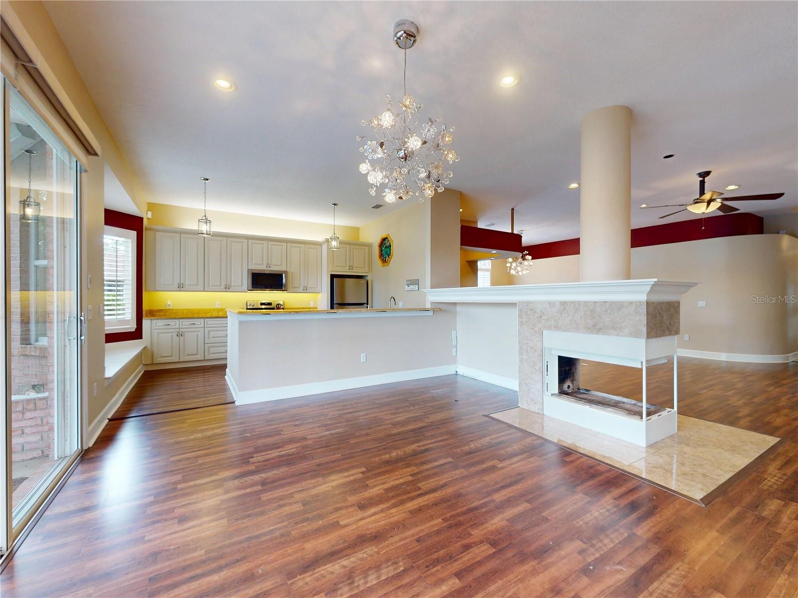 Image 11 of 55 For 71 Carriage Creek Way