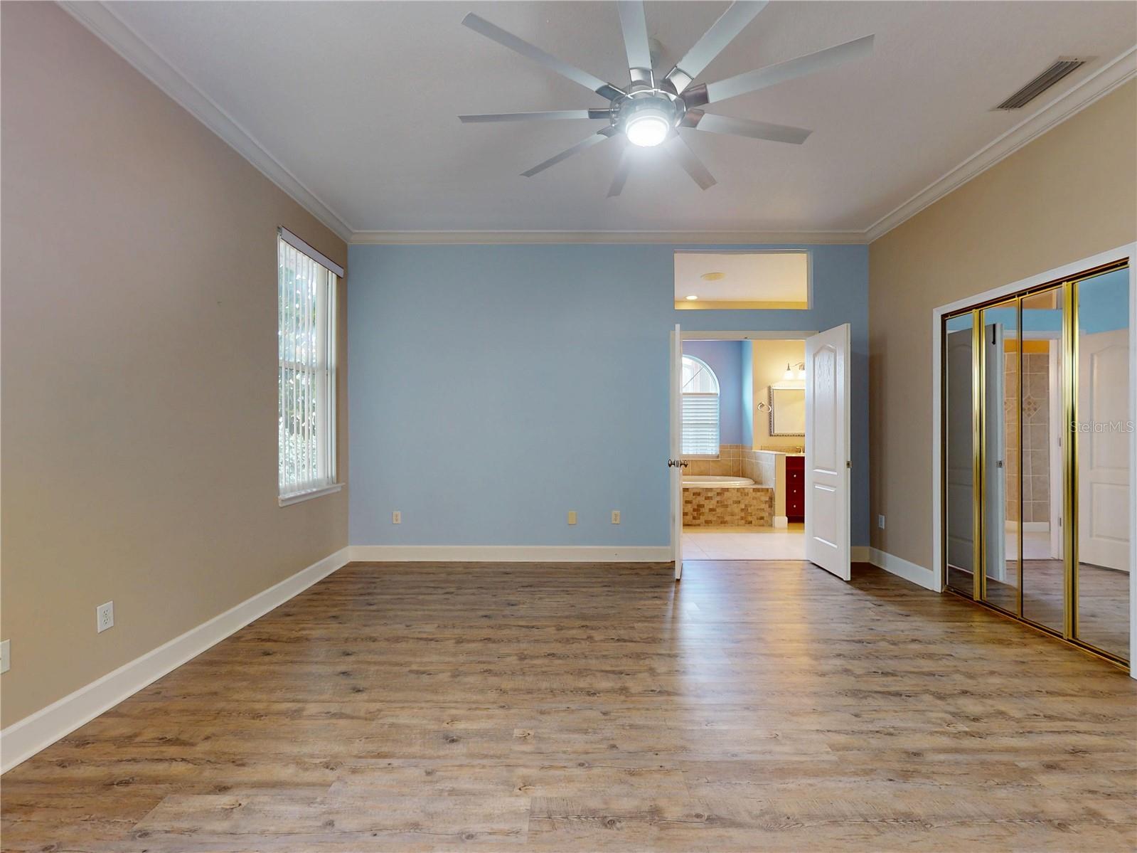 Image 29 of 55 For 71 Carriage Creek Way