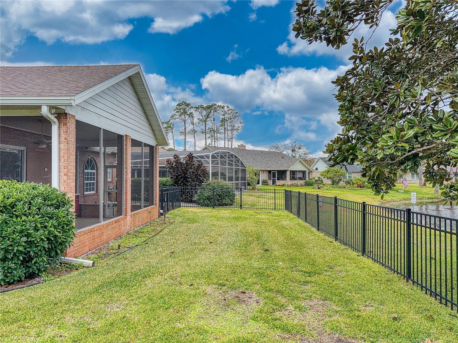 Image 40 of 55 For 71 Carriage Creek Way