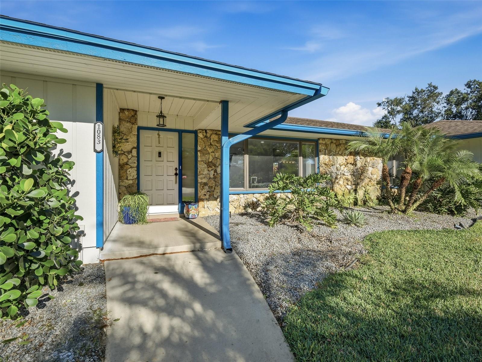 Image 10 of 74 For 1083 Button Bush Place