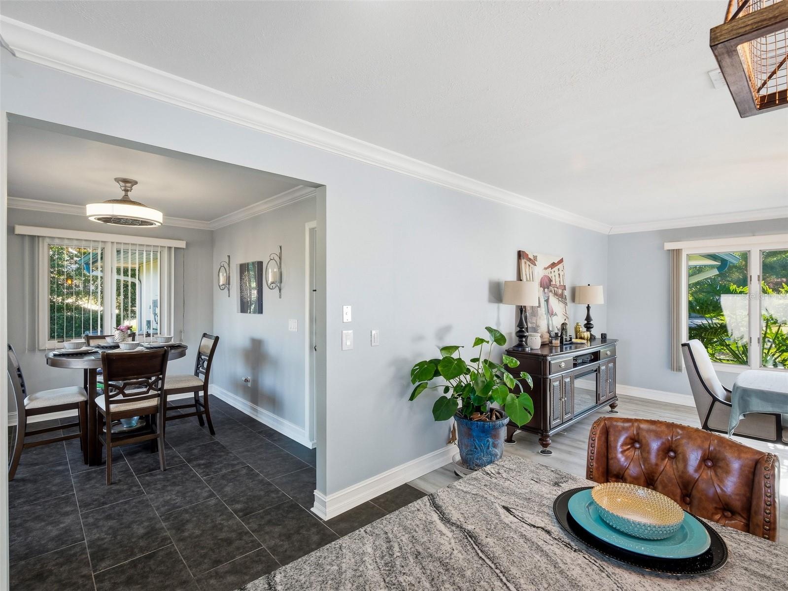 Image 20 of 74 For 1083 Button Bush Place