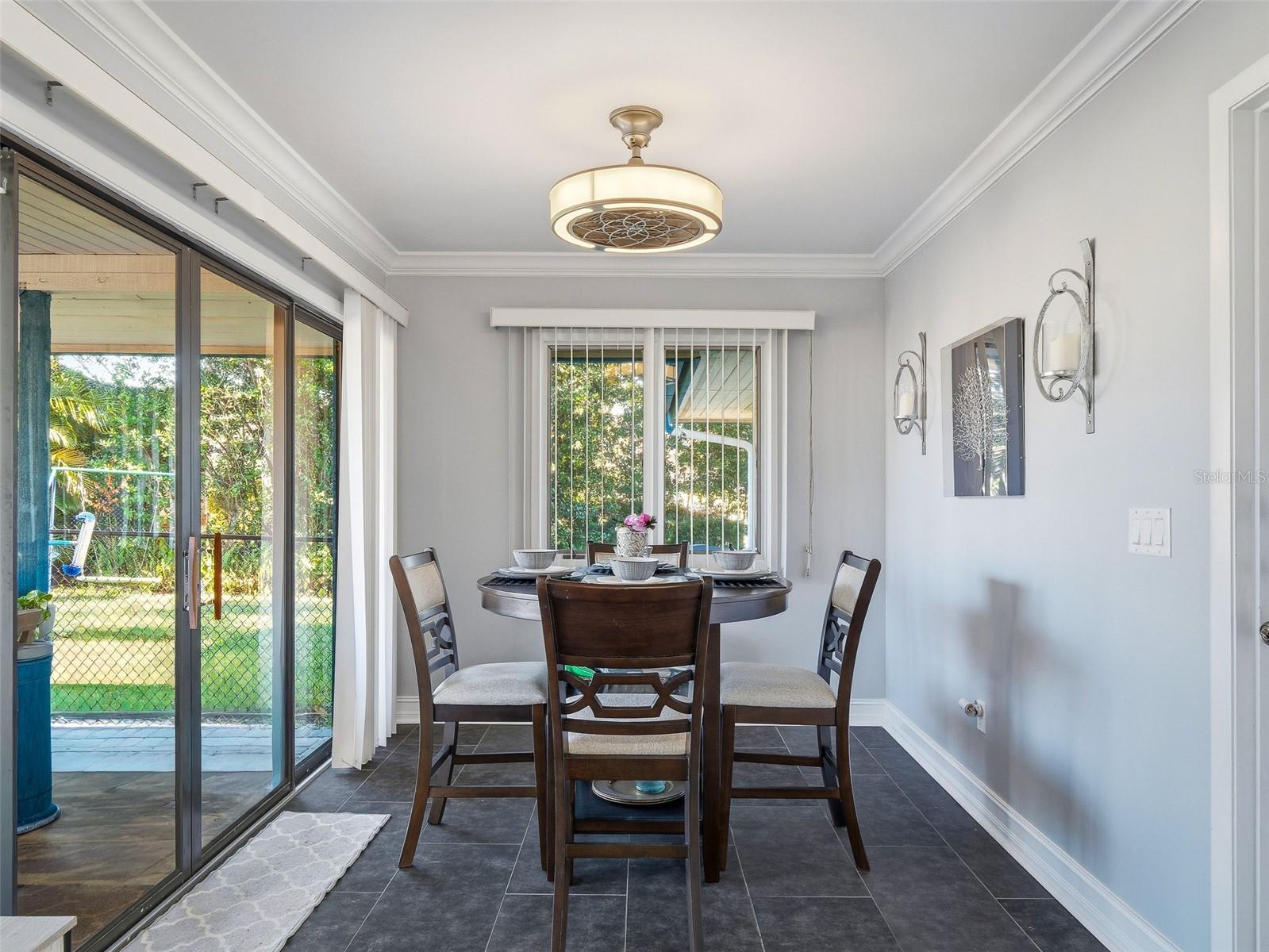 Image 21 of 74 For 1083 Button Bush Place