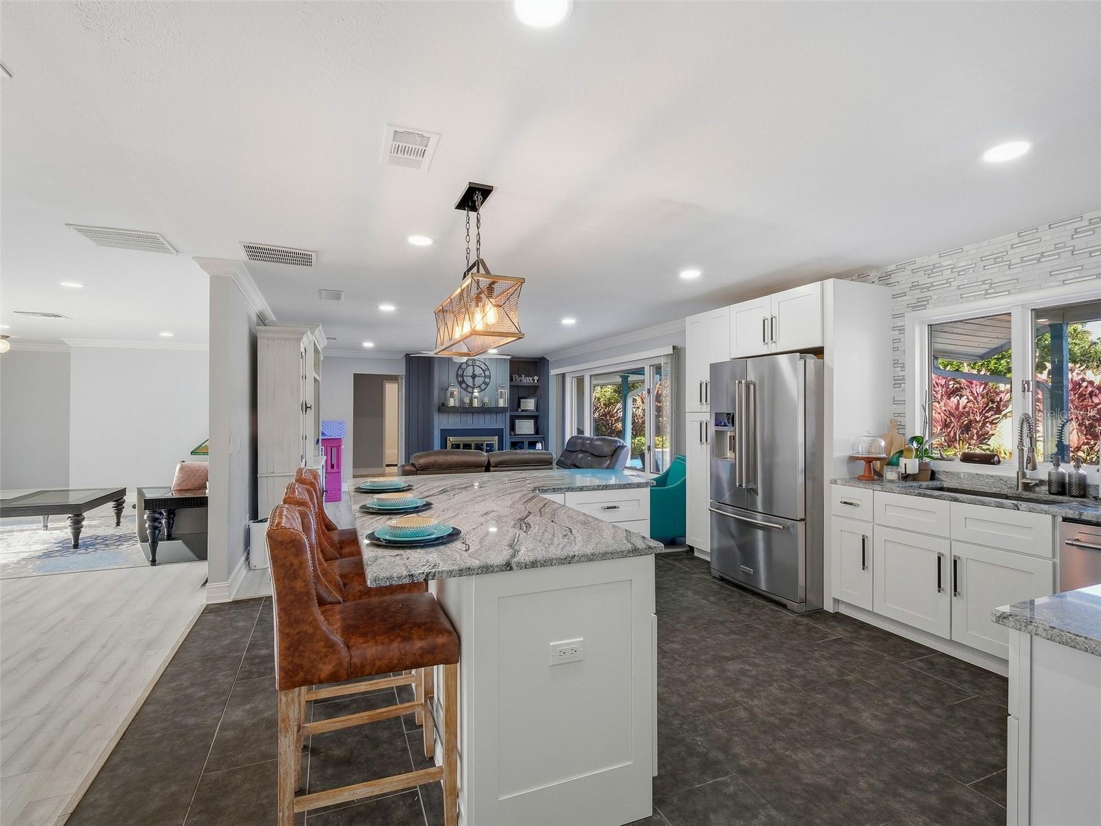 Image 23 of 74 For 1083 Button Bush Place