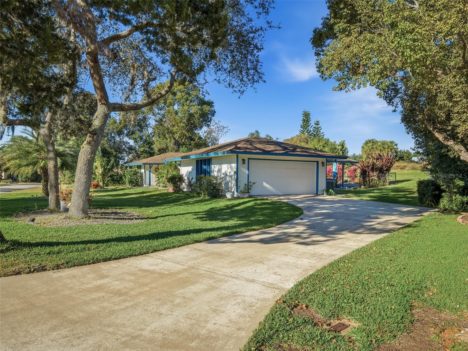 Image 55 of 74 For 1083 Button Bush Place