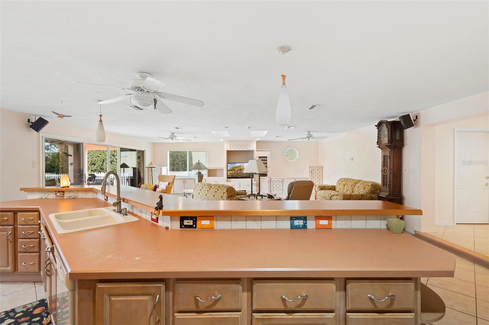 Image 24 of 56 For 33 Cunningham Drive