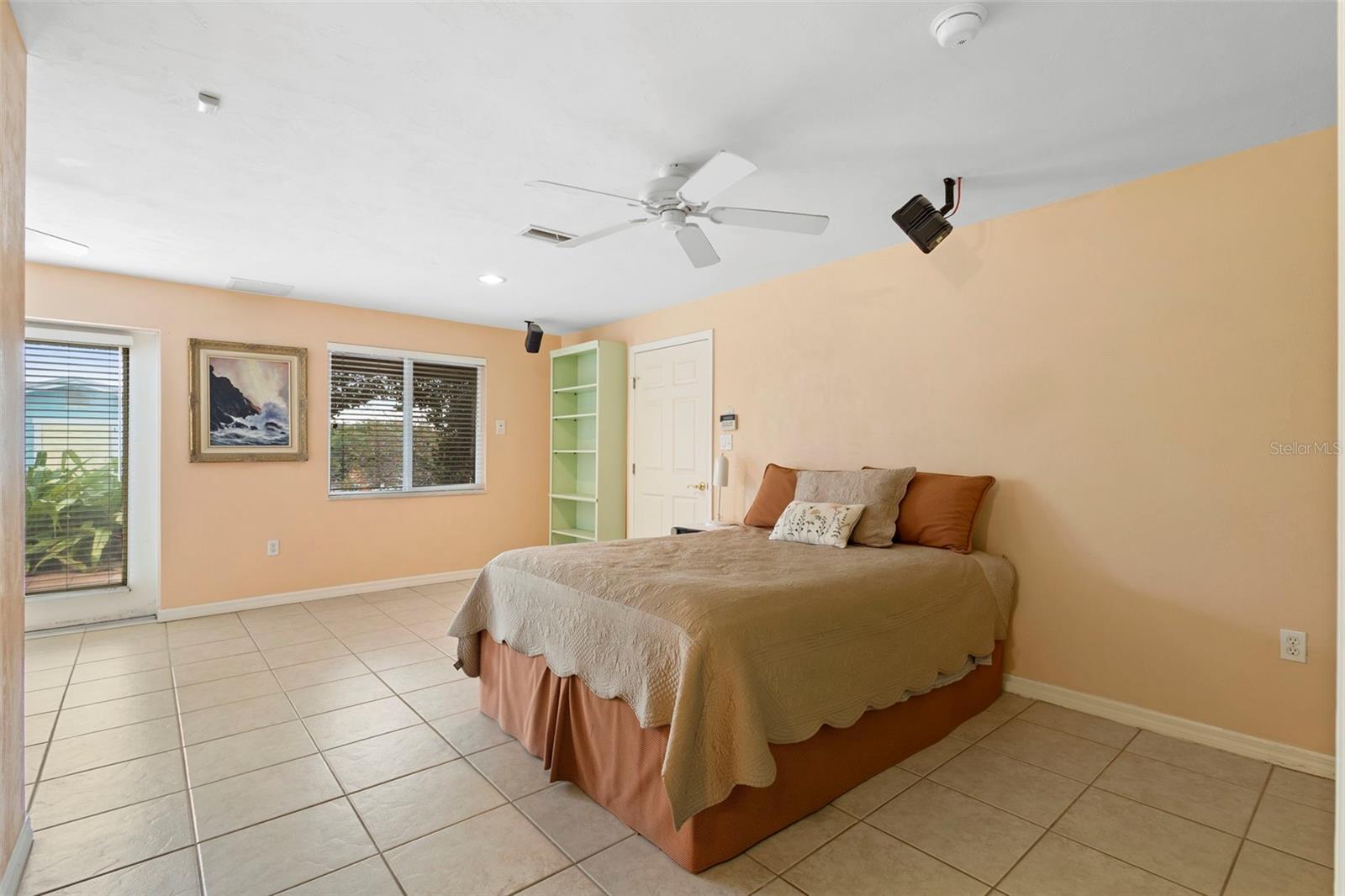 Image 33 of 56 For 33 Cunningham Drive