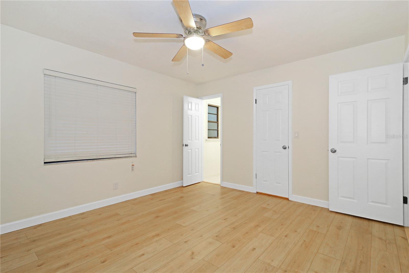 Image 20 of 24 For 937 Chickadee Drive