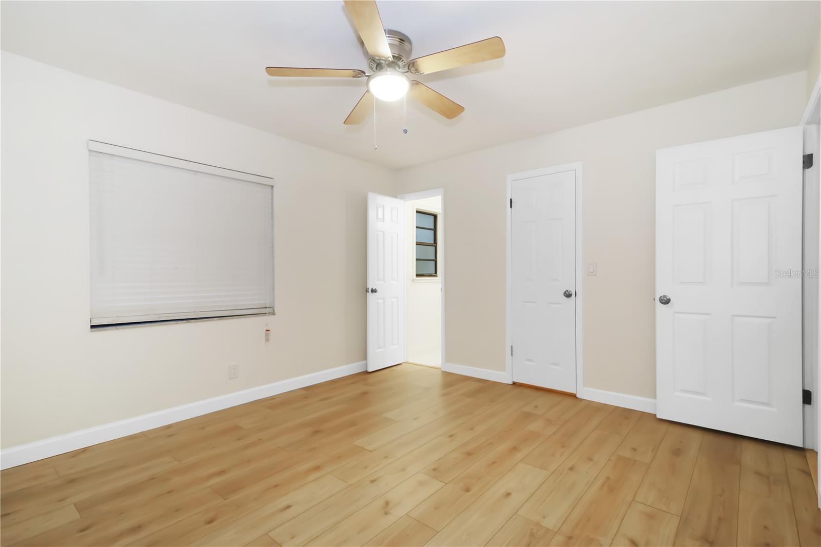 Image 21 of 24 For 937 Chickadee Drive