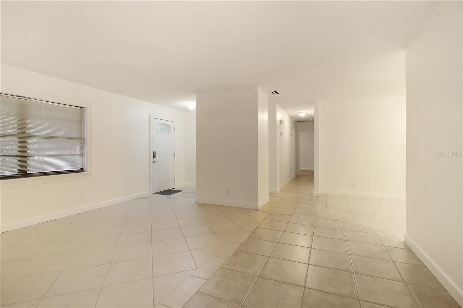 Image 7 of 24 For 937 Chickadee Drive