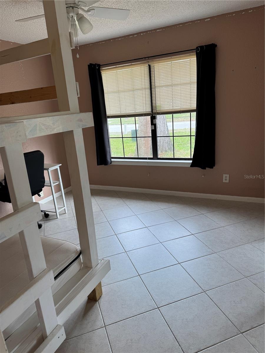 Image 12 of 18 For 3748 Gatewood Drive