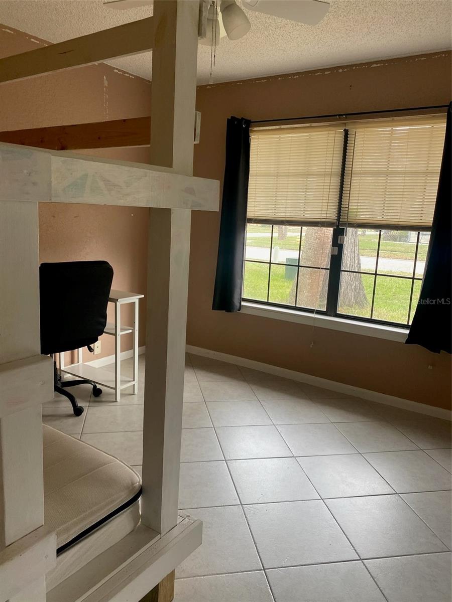 Image 14 of 18 For 3748 Gatewood Drive