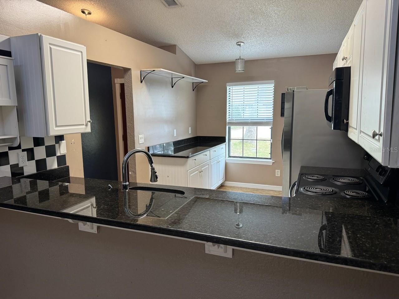 Image 6 of 18 For 3748 Gatewood Drive