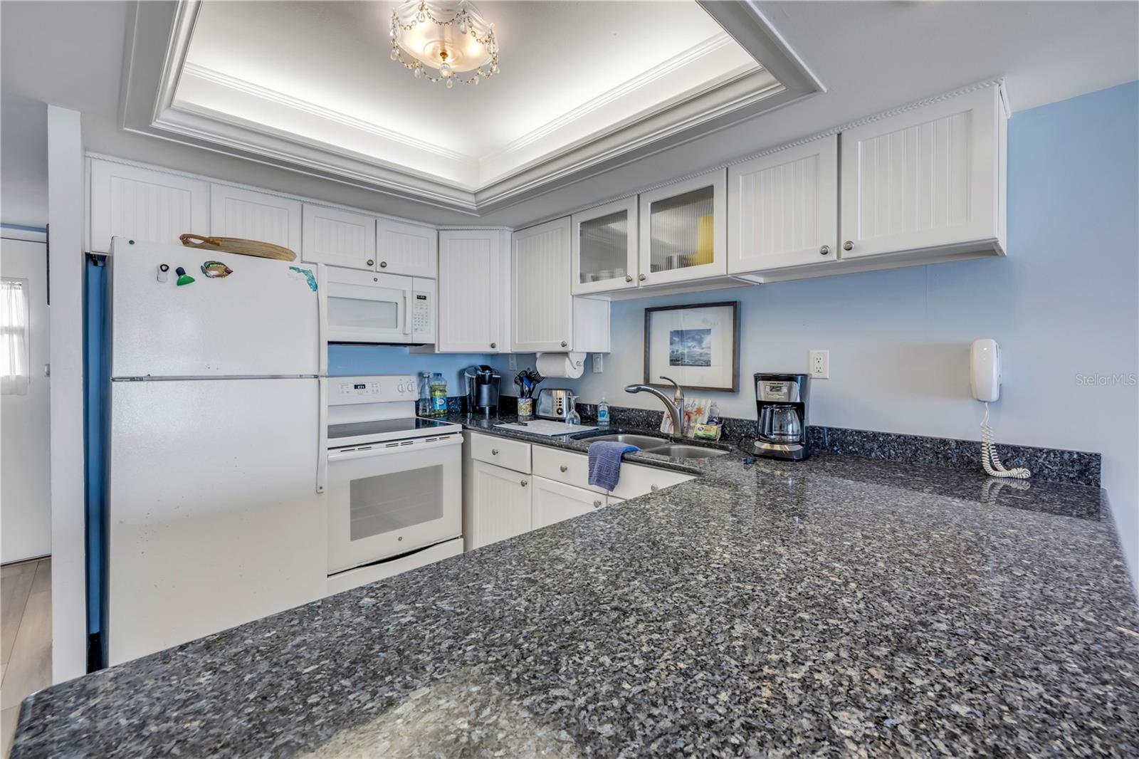 Image 12 of 40 For 4831 Saxon Drive 203