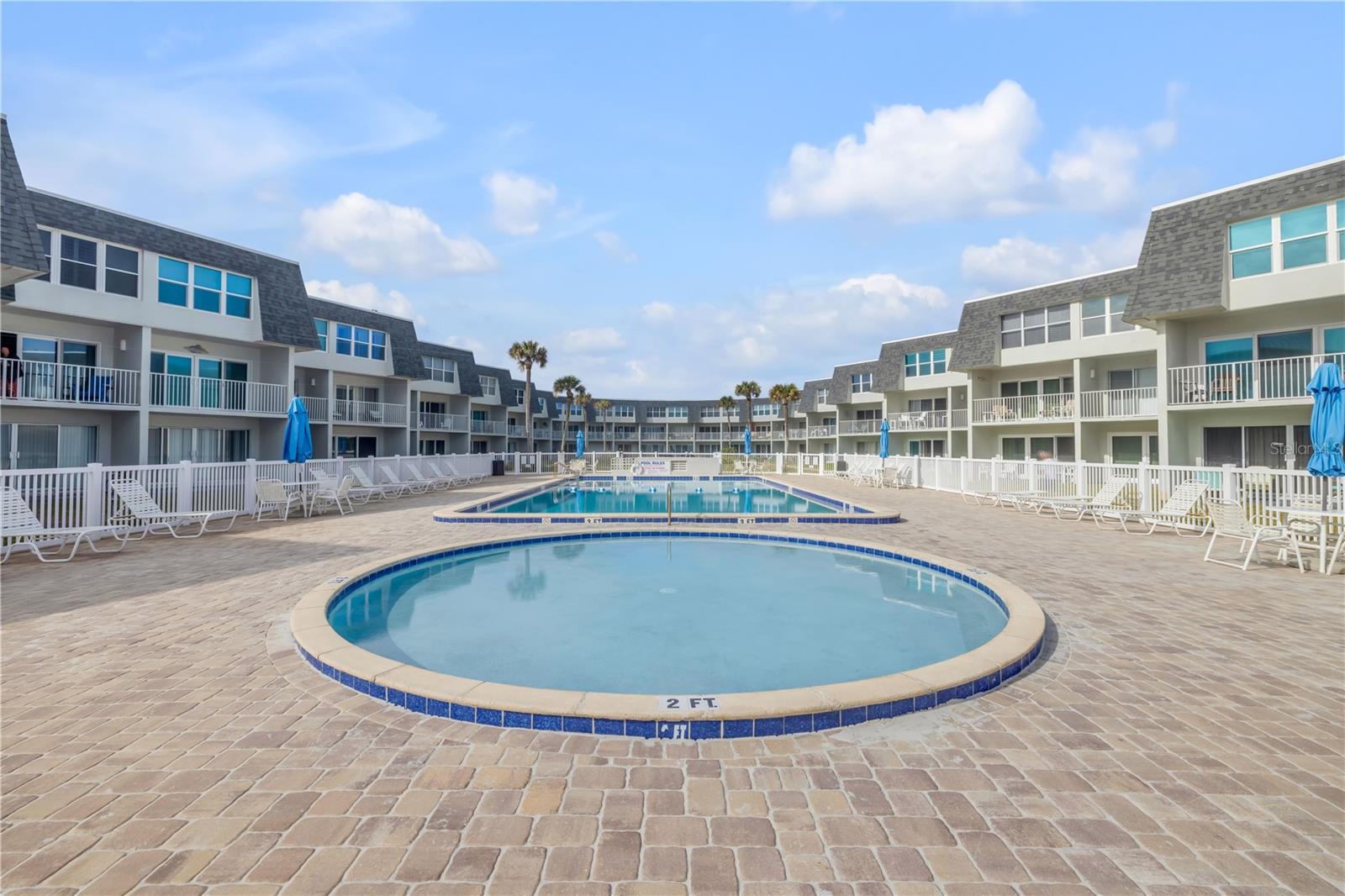 Image 39 of 40 For 4831 Saxon Drive 203