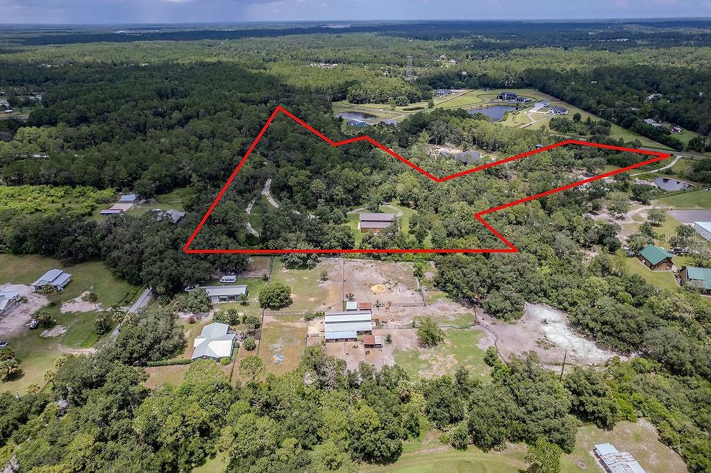 Image 6 of 14 For 1092 Tallacoe & 963 Lake Ashby