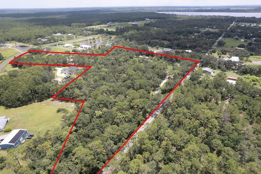 Image 7 of 14 For 1092 Tallacoe & 963 Lake Ashby