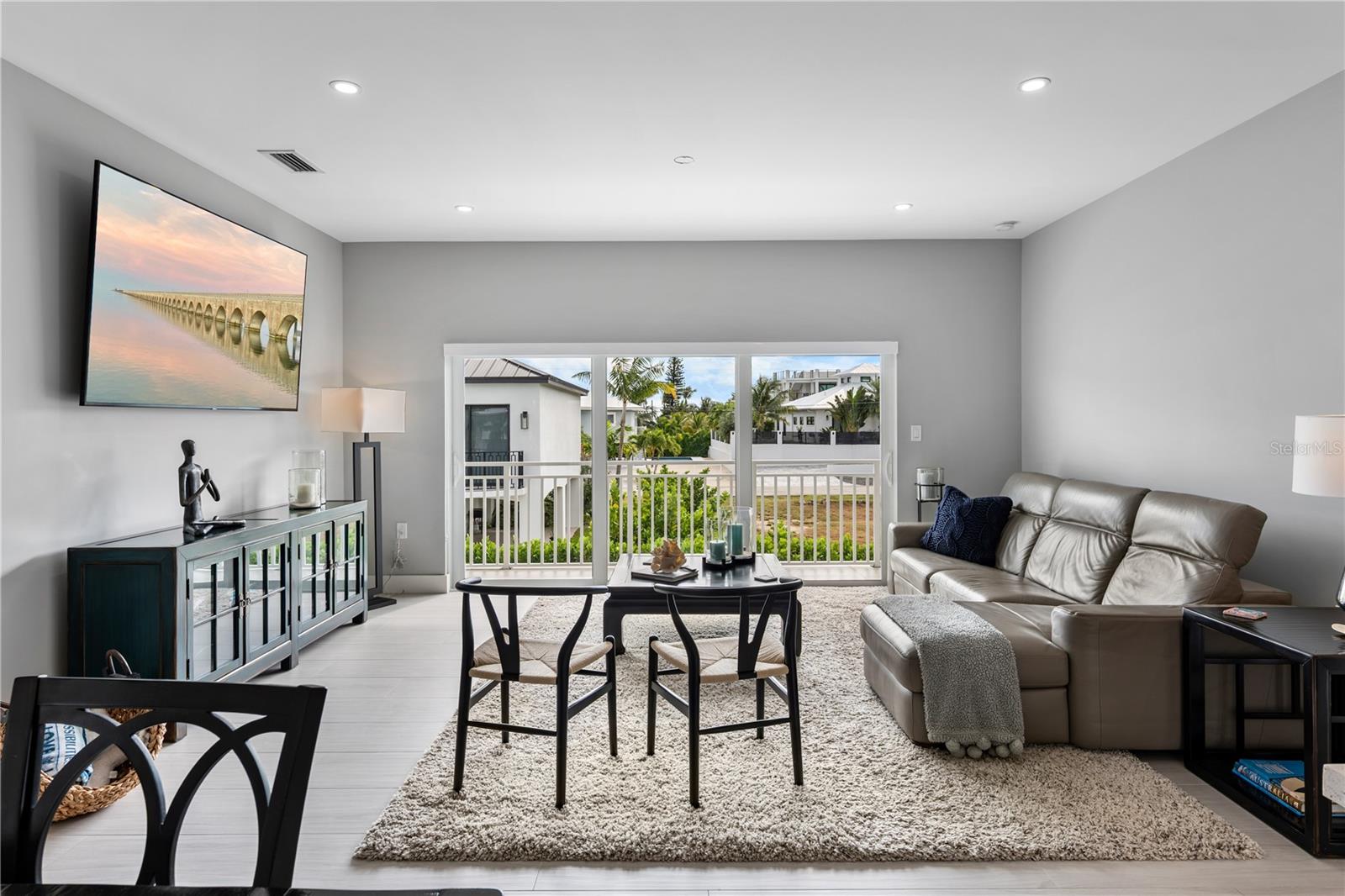 Image 24 of 53 For 227 Corsair Road