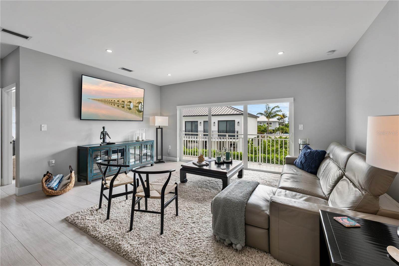 Image 25 of 53 For 227 Corsair Road