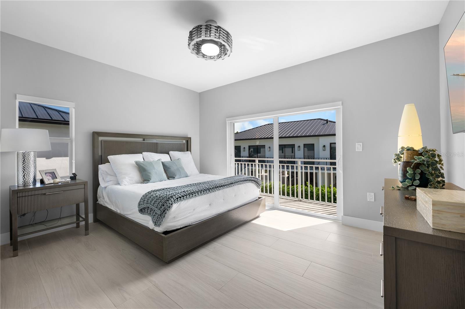 Image 33 of 53 For 227 Corsair Road