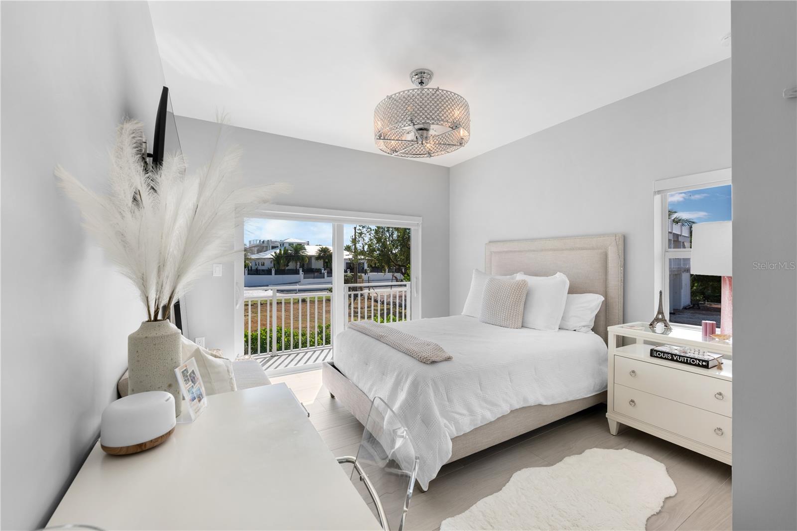 Image 37 of 53 For 227 Corsair Road