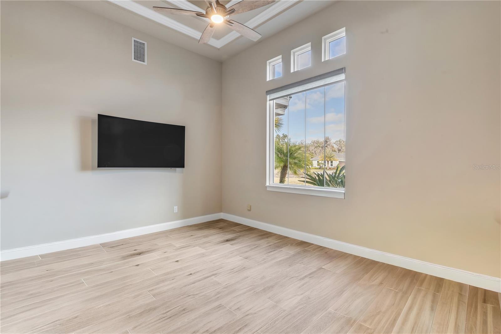 Image 33 of 100 For 2354 Legacy Lane