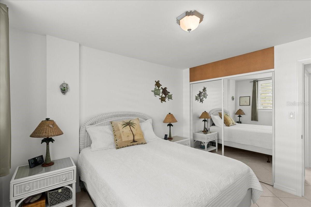 Image 7 of 39 For 2727 Atlantic Avenue 2040