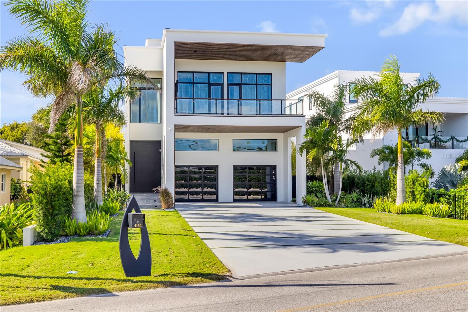 Image 18 of 95 For 1194 Peninsula Avenue