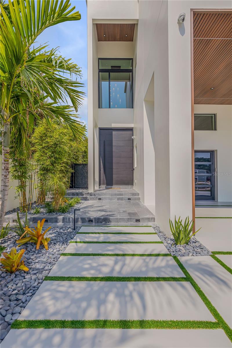 Image 20 of 95 For 1194 Peninsula Avenue