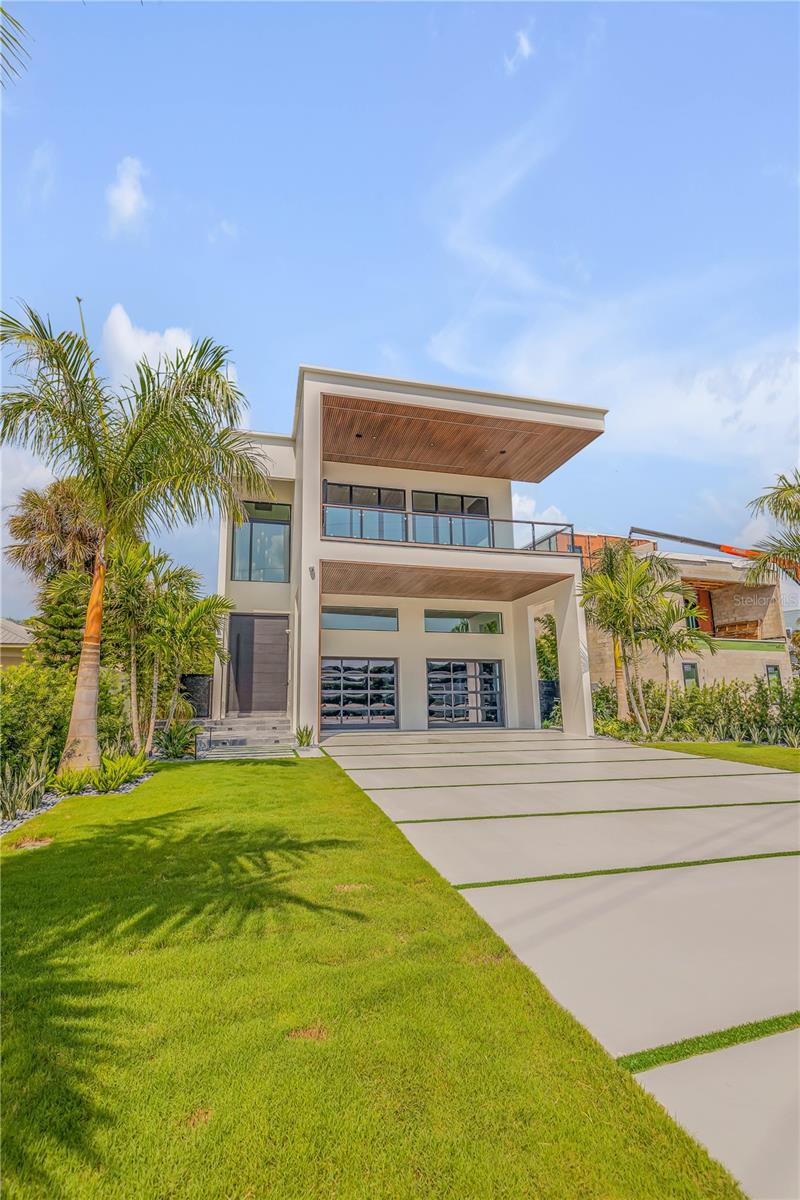 Image 24 of 95 For 1194 Peninsula Avenue