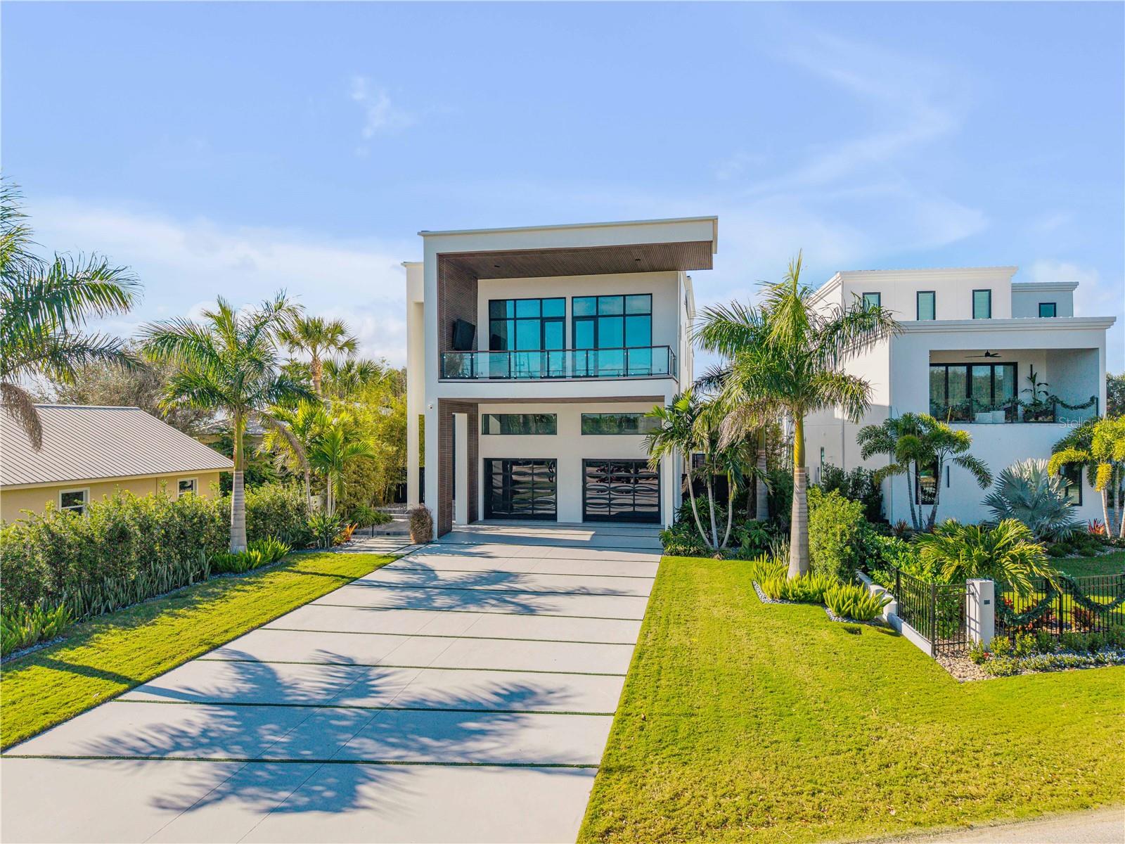 Image 25 of 95 For 1194 Peninsula Avenue