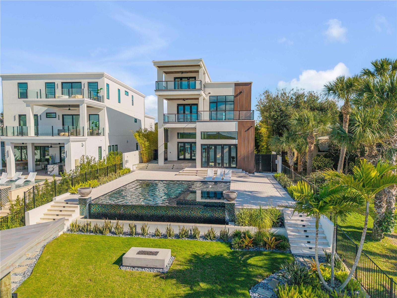 Image 37 of 95 For 1194 Peninsula Avenue