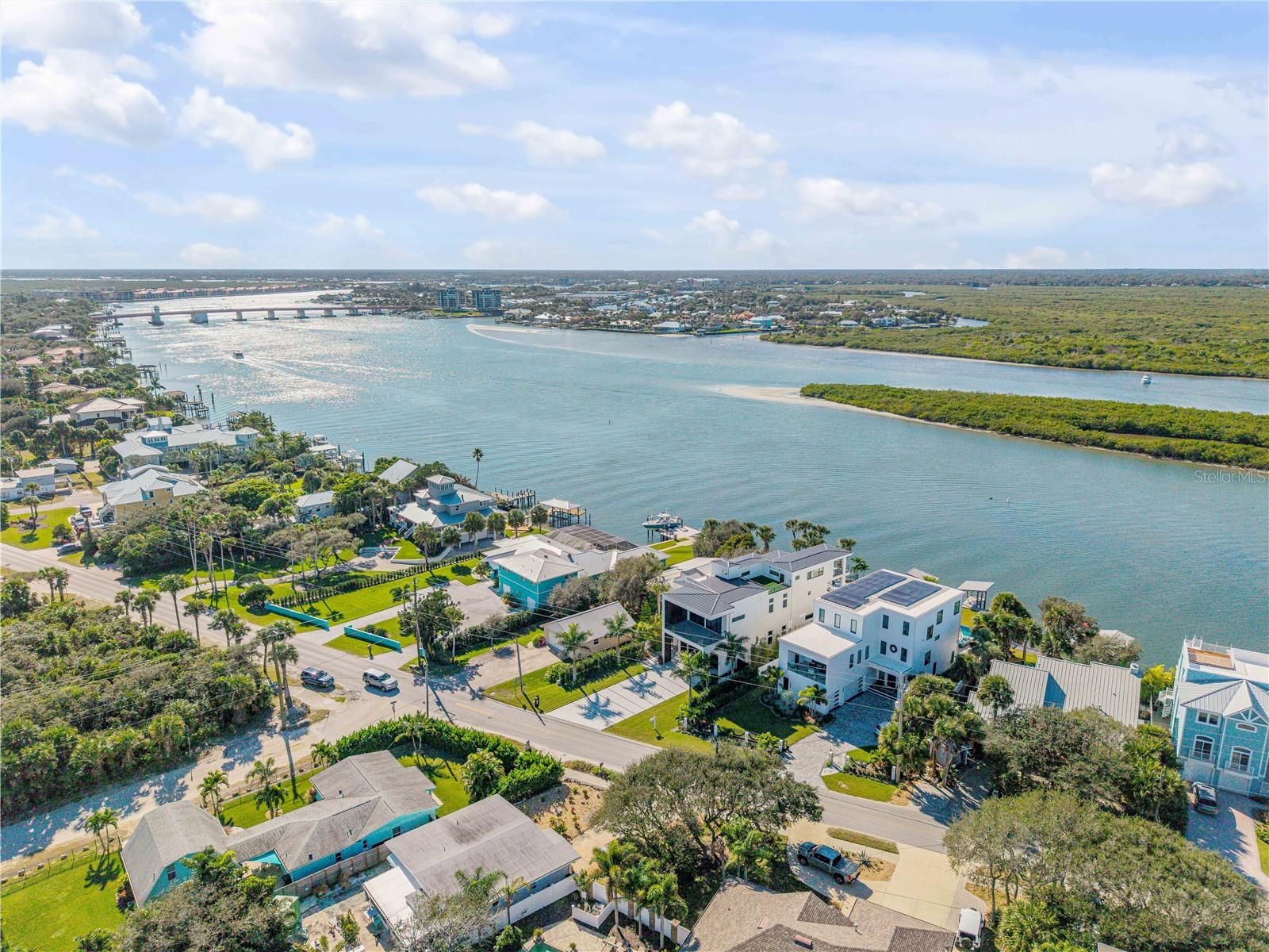 Image 38 of 95 For 1194 Peninsula Avenue