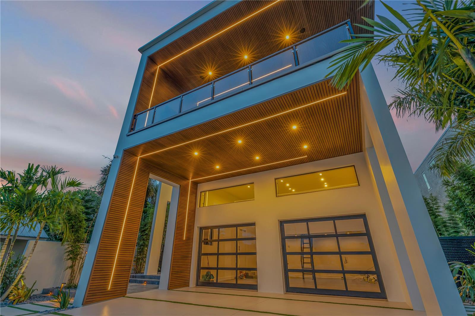 Image 55 of 95 For 1194 Peninsula Avenue