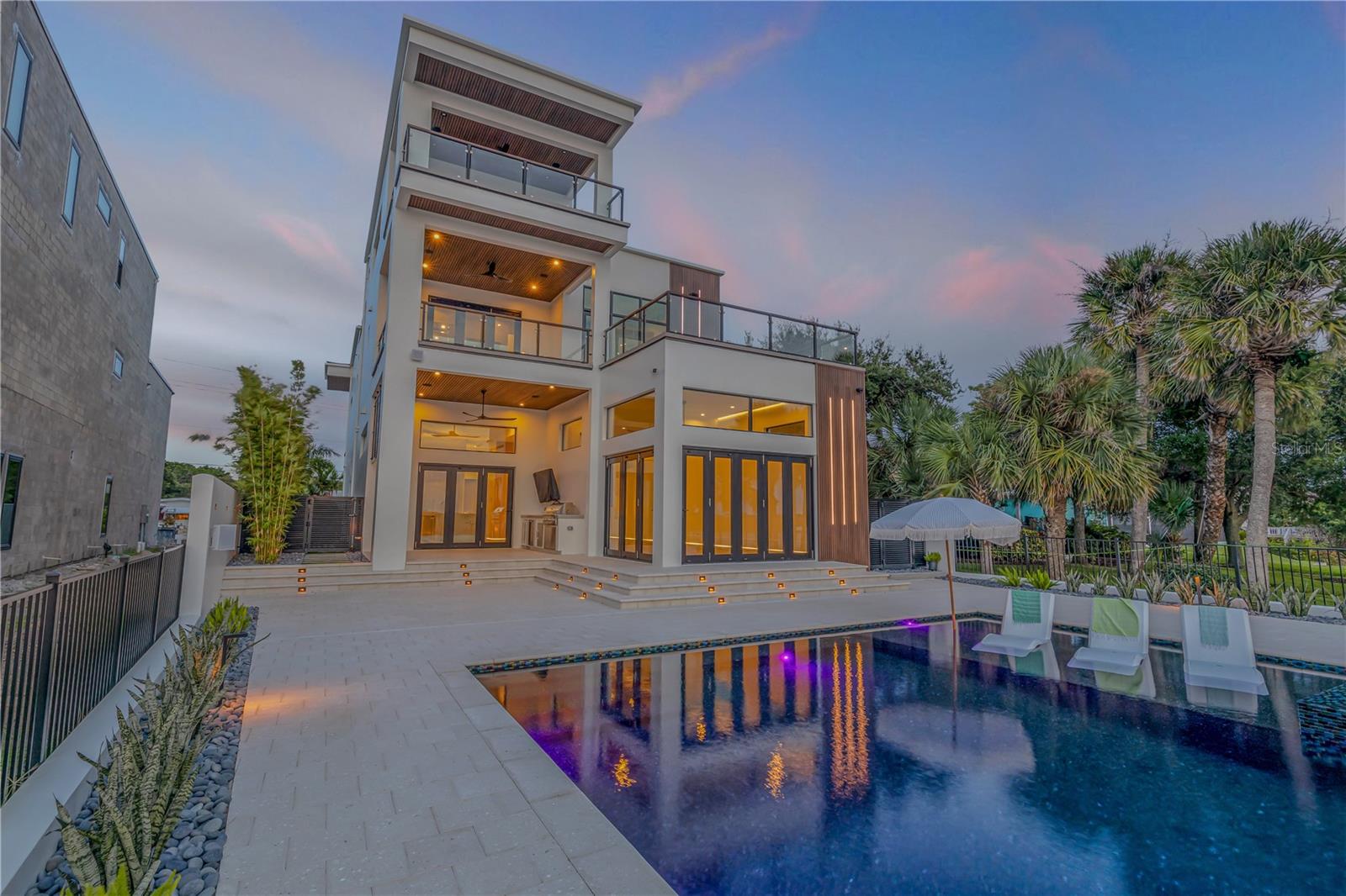 Image 58 of 95 For 1194 Peninsula Avenue