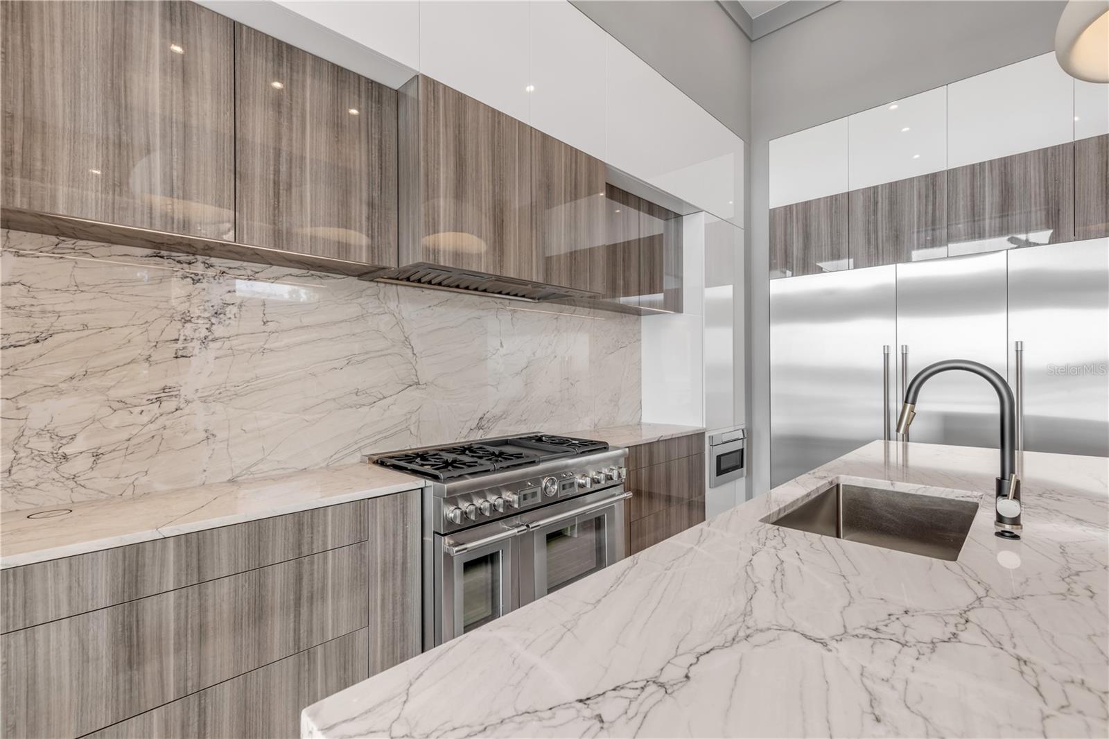 Image 74 of 95 For 1194 Peninsula Avenue