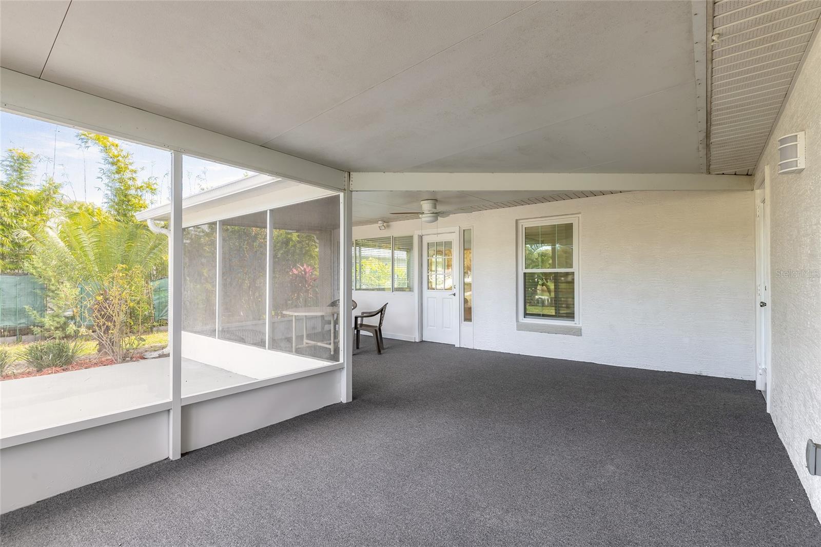 Image 28 of 35 For 1694 Town Park Drive