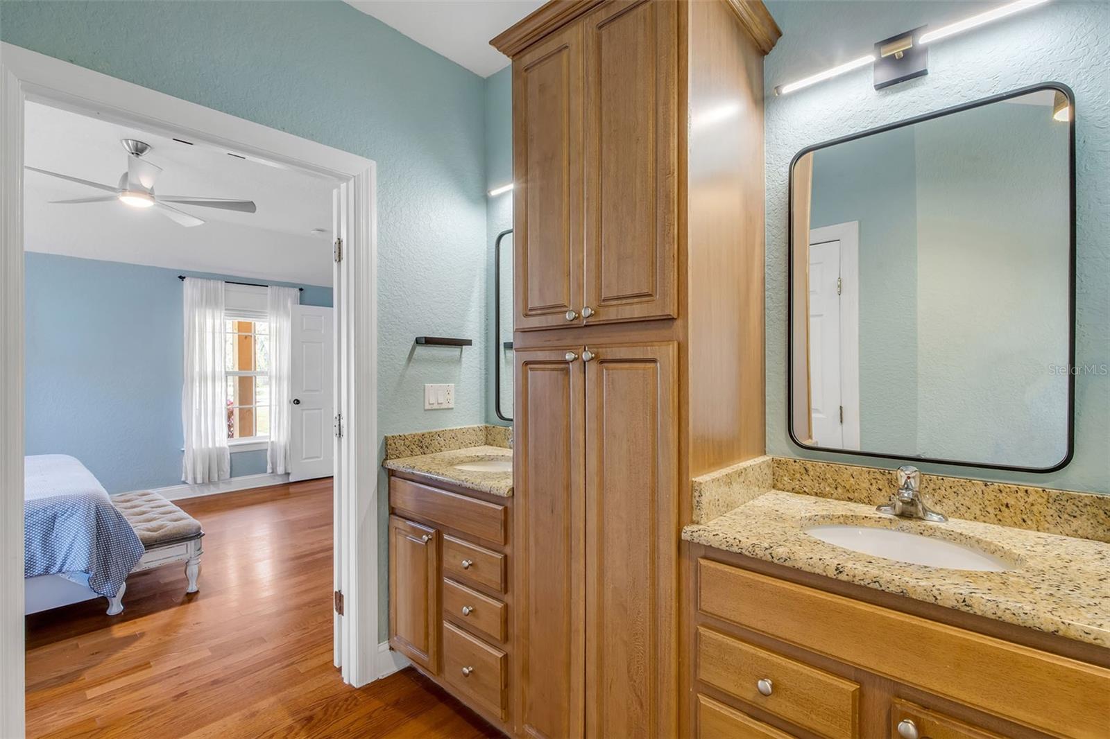 Image 45 of 95 For 330 Country Circle Drive E