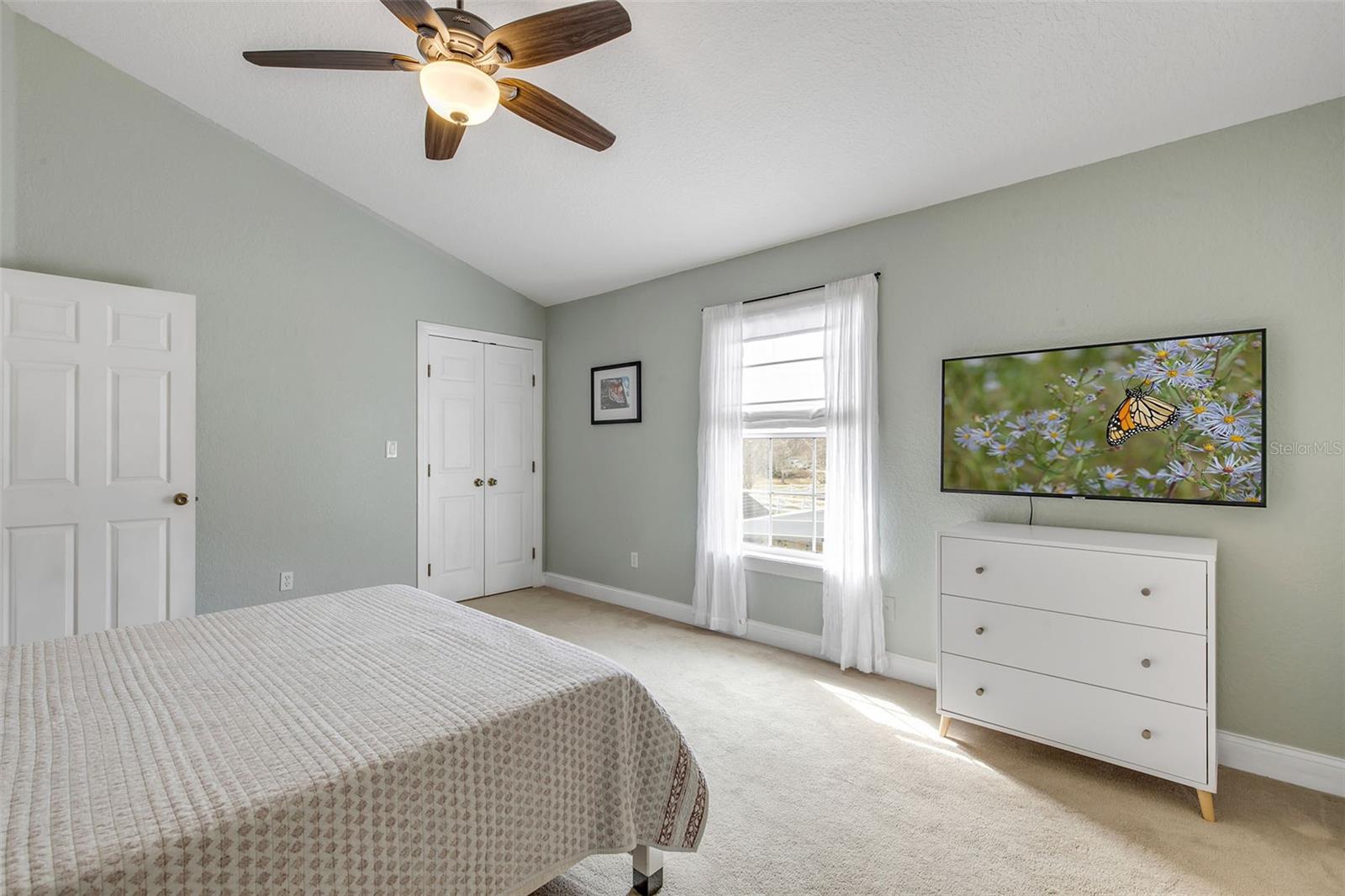 Image 53 of 95 For 330 Country Circle Drive E