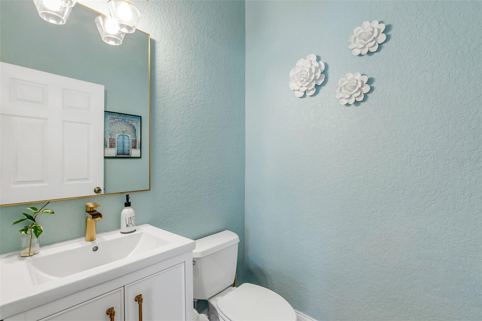 Image 62 of 95 For 330 Country Circle Drive E